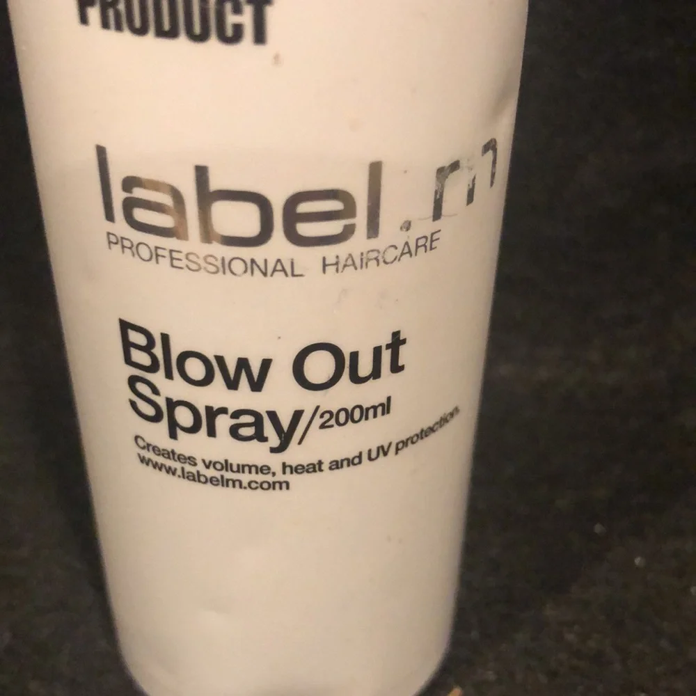 LABEL M BLOW OUT SPRAY. NEW.PRICED TO SELL. BELOW WHOLESALE PRICE - Picture 3 of 3